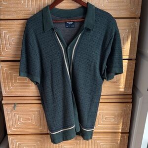 Abercrombie Men's Green Short Sleeve Knit Polo